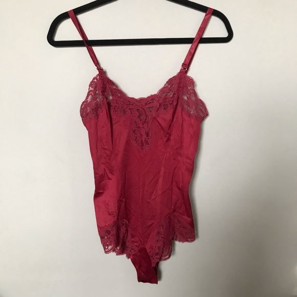 Vintage red lace bodysuit lingerie 🌹💋 - Picture 1 of 4